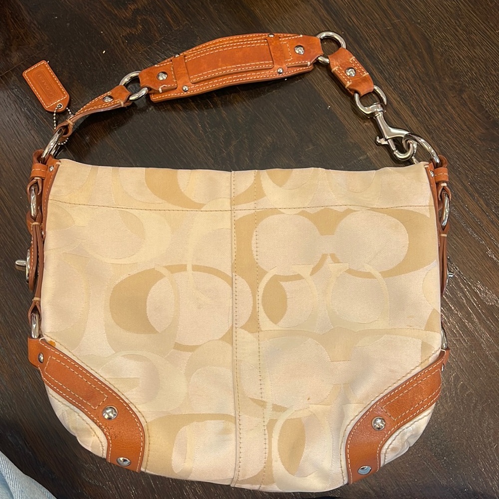 Coach Medium Tote Bag